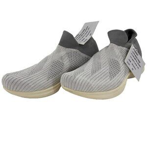 UYN Sports Man Free Flow Metal Shoes Size 42 men's hemp soles